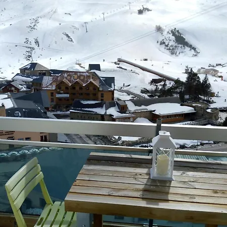 Petit Lumineux Vue Montagne La Mongie